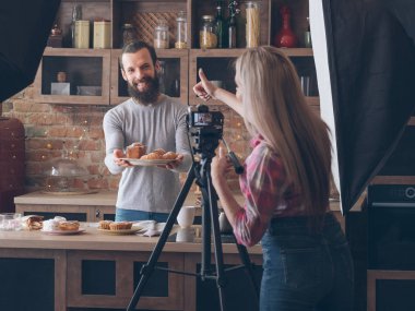 Gıda fotoğrafçı iş backstage fotoğraf
