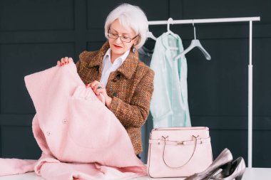 başarılı kadın kıdemli moda stil Koç Bayan