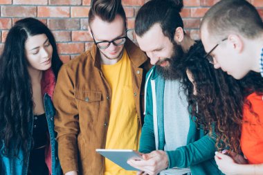 takım lideri tablet meslektaşları başarı birlikte