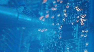 pcb düzen yeniden akış lehim elektronik bileşenleri
