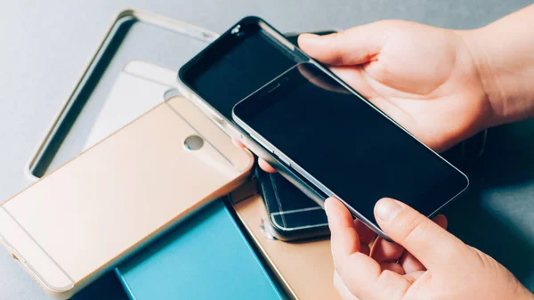 cep telefonu aksesuarları durumlarda çeşitleri kapsar