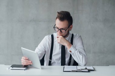 profesyonel kariyer modern şirket baş avcı