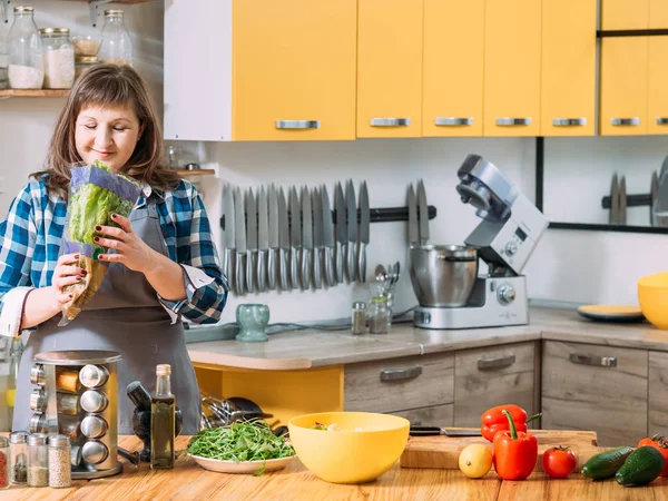 Hälsosam ekologisk mat vegetarisk näring — Stockfoto