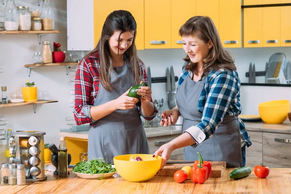 mutfak trendi sağlık gıda du jour aile pişirme