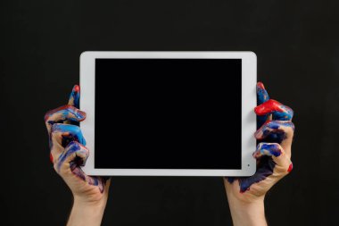 dijital sanat teknolojisi sanatçı boya araçları tablet