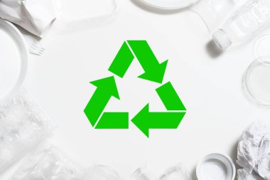 çöp geri dönüşüm çevre koruma plastik