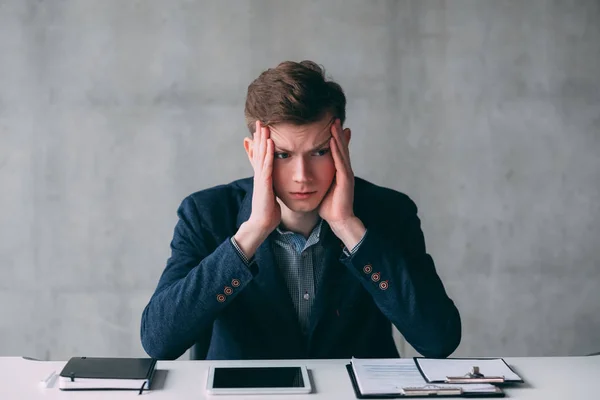 Office routine deadlines stressed young manager — Stock Photo, Image