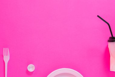 toprak kirliliği plastik tek kullanımlık sofra