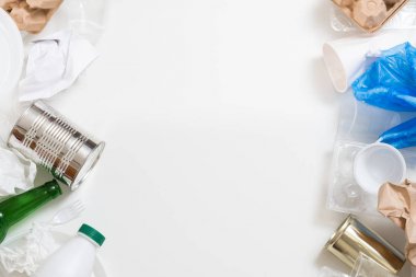 atık yönetimi sıralama plastik kağıt cam metal