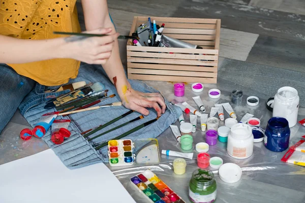 Painting supplies creative artist workplace — Stock Photo, Image