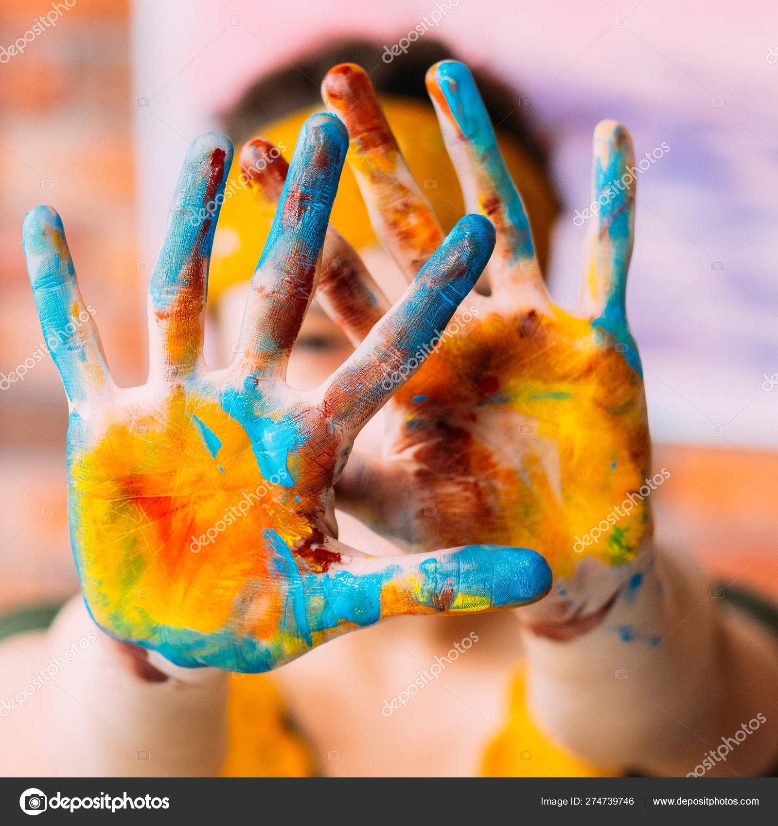 Modern fine art course hands colorful paint Stock Photo by ©golubovy  274739746