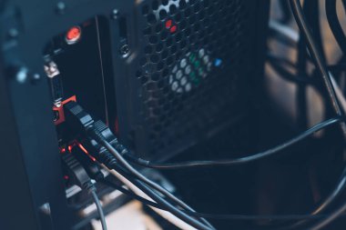 bilgisayar sistemi ünitesi pc usb bağlantı kablosu bağlantısı