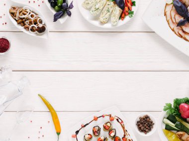 geleneksel slav ev yapımı mezeler aperatifler