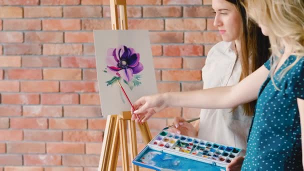 Fine Arts oktatás magyarázza színek árnyékoló virág