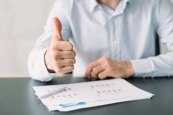 Successful job interview hr manager approving — Stock Photo, Image