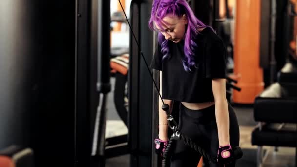 训练决心重点妇女锻炼 — 图库视频影像