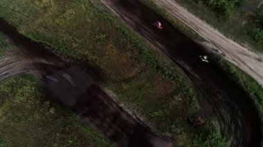 offroad motosiklet yarışı çapraz bitirmek anten