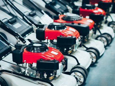 Açık güç ekipmanları çim biçme vitrin