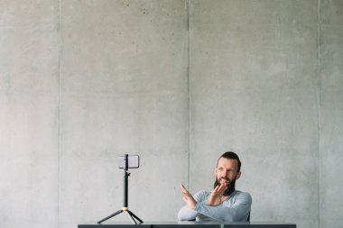 yaygın hatalar video blog hipster adam Smartphone