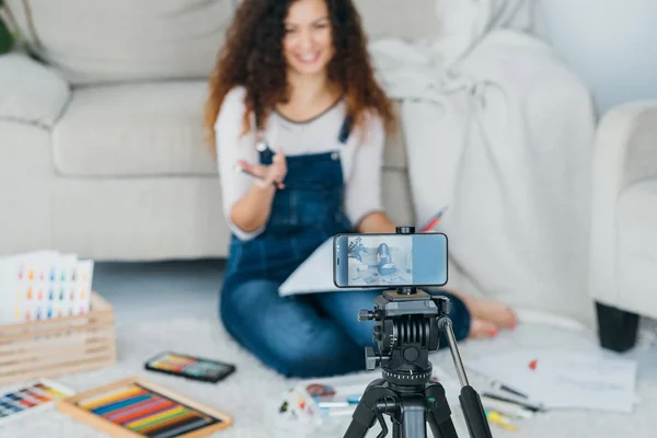 Ritning Master Class online streaming artist — Stockfoto