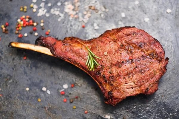 Filete menú vaquero carne condimento romero — Foto de Stock