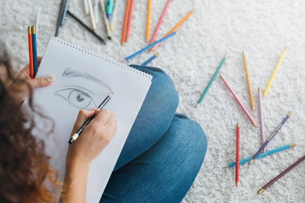 Modern art school student sketching pencils — Stock Photo, Image