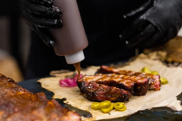 Grill restaurant kitchen sauce smoked pork ribs — Stock Photo, Image