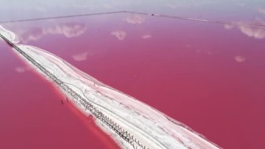 egzotik yolculuk huzurlu sahne pembe tuz gölü