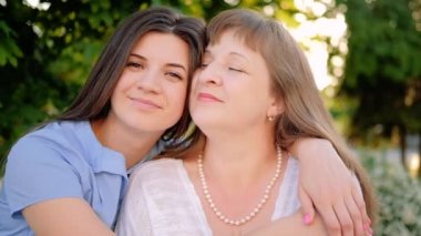 uluslararası kadın günü mutluluk barış uyumu