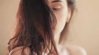 doğal saç bakımı kadın hassasiyet cazip kadın