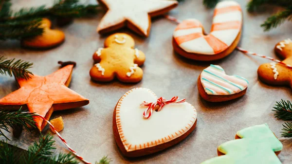 Panadería de Navidad comida casera galletas de jengibre — Foto de Stock