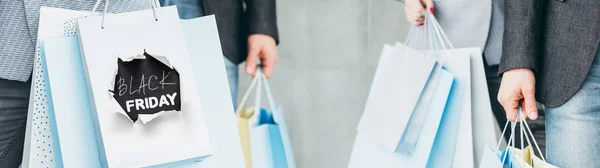 Zwarte vrijdag verkoop aantrekkelijke aanbieding korting tassen — Stockfoto