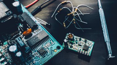 hardware repair service electronic components