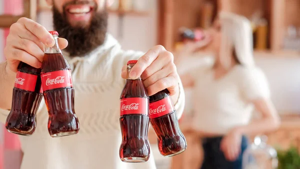 Coca cola año nuevo fiesta bebida — Foto de Stock