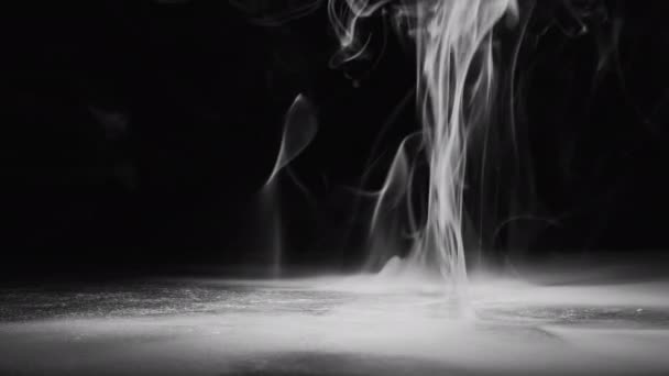 Smoke stream white vapor flow black background — Stock Video