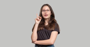 İlham verici kadın portresi. Zeki fikir.