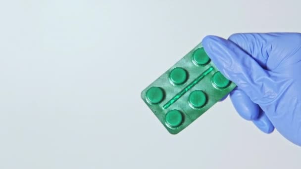 Рецепт ліків фармацевт таблетки для рук блістер — стокове відео