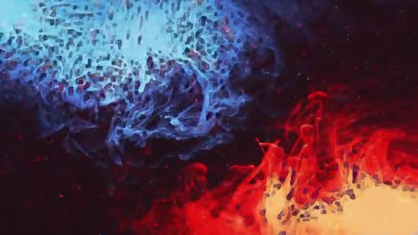 Bläck vatten rörelse is eld röd blå glittrad rök — Stockvideo