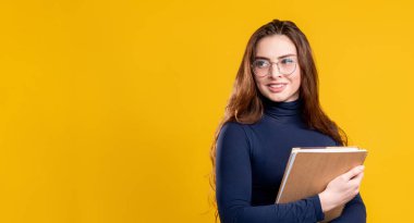 Zeki kadın portre öğretmeni yaşam tarzı hırslı.