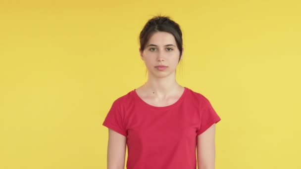 Dovolená překvapení špatný dárek žena zklamání box — Stock video