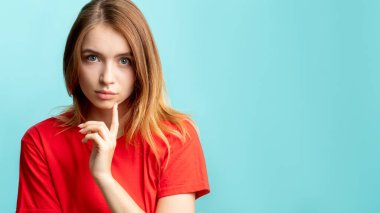 Meraklı kadın sorunu. Çözüm şüpheli.