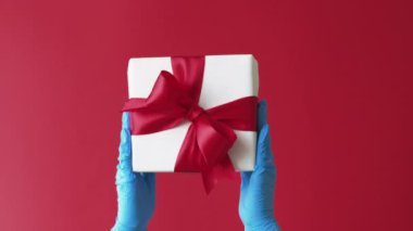 2021 yılındaki pandemik sürpriz Coronavirüs Hediyesi