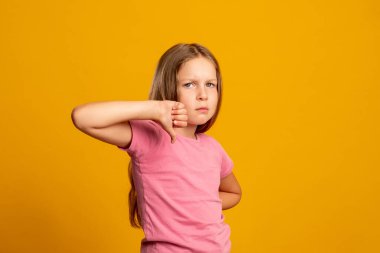 Hayal kırıklığına uğramış çocuklardan hoşlanmamak yanlış seçim.