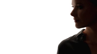 Yüz hatlarını değiştiren cilt kırışıklıklarını azaltır