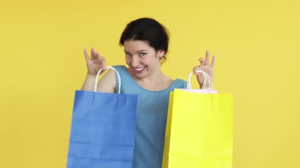 Enjoying purchase shopaholic lifestyle happy woman — Stock Video