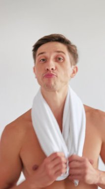 Sabah bakımı hijyen derisi erkeksi