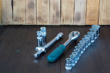 çok sayıda inşaat dışarı taşımak için farklı araçlar kümesi