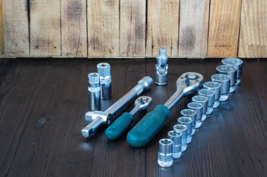 çok sayıda inşaat dışarı taşımak için farklı araçlar kümesi