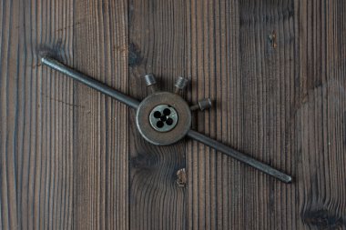 çok sayıda inşaat dışarı taşımak için farklı araçlar kümesi