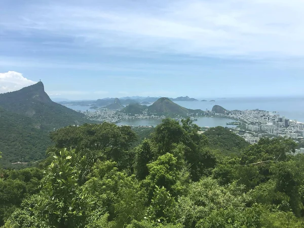 周辺観光とかなりコーナー旅リオ ジャネイロ — ストック写真